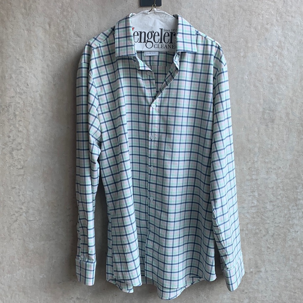 Mizzen + Main dri-fit dress shirt
